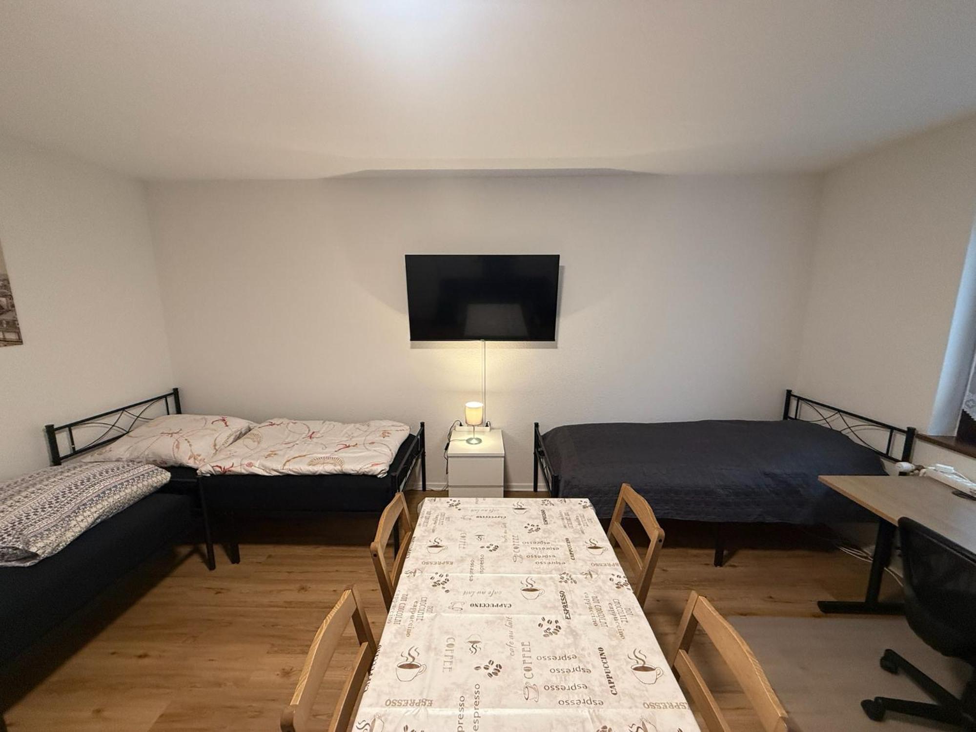 Big, Cosy And Central Apartment Karlsruhe Eksteriør billede