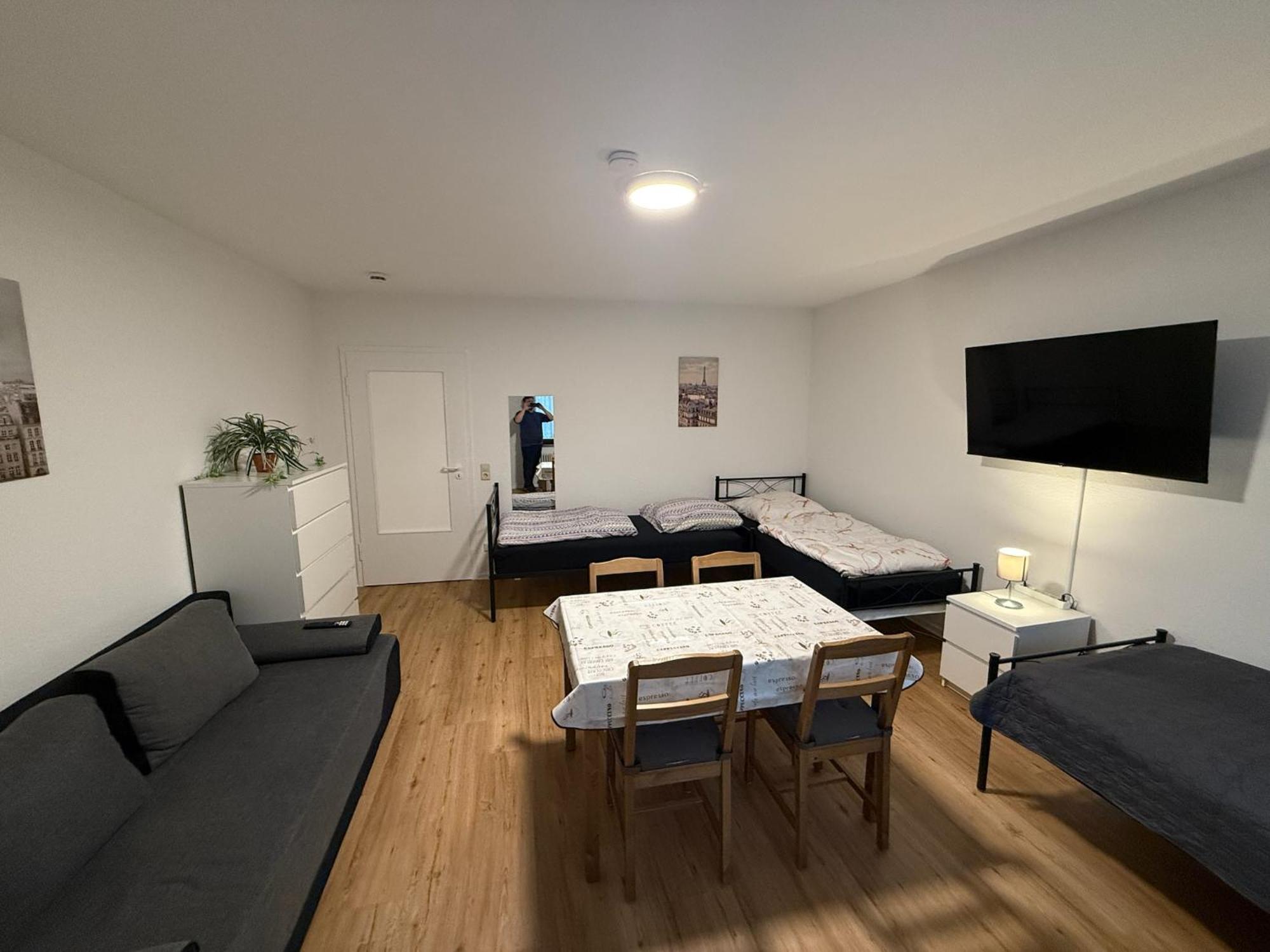 Big, Cosy And Central Apartment Karlsruhe Eksteriør billede